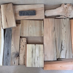 耳つきアリ　無垢板まとめて14点の画像