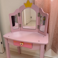 子供用ドレッサー（プリンセスデザイン・ミラー付き）の画像