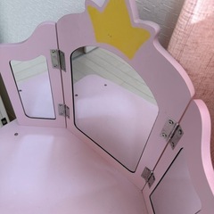 子供用ドレッサー（プリンセスデザイン・ミラー付き）の画像