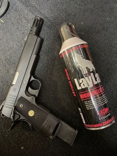 Glock 1911 ガスガン .45口径 LayLaxガス缶付き Glock 1911 ガスガン .45口径 LayLaxガス缶付き