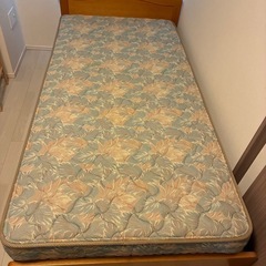 シングルベッドの画像