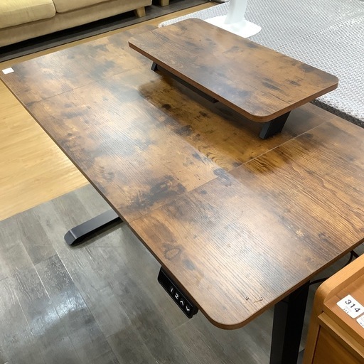 【軽トラ貸し出し無料！】電動昇降デスク　入荷しました！