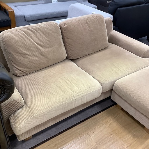 【軽トラ貸し出し無料！】unico 2人掛けソファーオットマン付き　入荷しました！