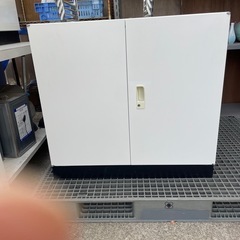 キャビネット　書棚
の画像