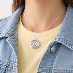 大人のためのシルバーアクセサリー作りの画像