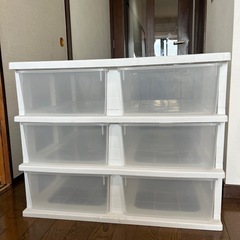 【お譲り先決定】アイリスオーヤマ　クリア収納ケース3段×2列の画像