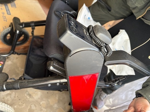  WHILL Model F  電動車椅子