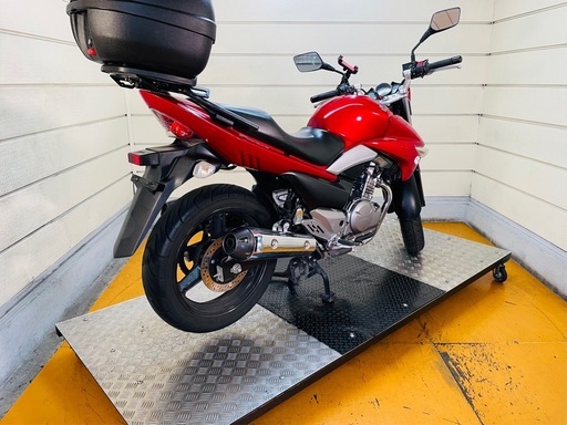 29643km ★始動動画あり★ スズキ GSR250 GJ55D　中型　兵庫県　神戸市　バイク