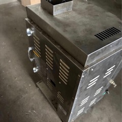 自動焼き鳥機の画像