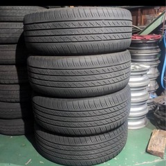 ヴェルファイア純正ホイール　予備タイヤ付きの画像