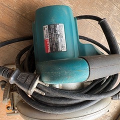 マキタの電動丸鋸165mmの画像