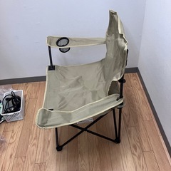 カインズ アームチェア Mの画像