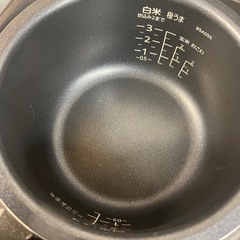 【中古】タイガー　３合炊飯ジャー　2023年製【E0220IB】の画像