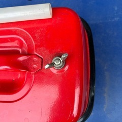  ガソリン携行缶 10リットルの画像