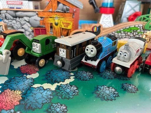 きかんしゃトーマス　木製レールシリーズ　①②③④セット　まとめ売り