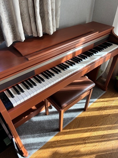 電子ピアノ　Kawai