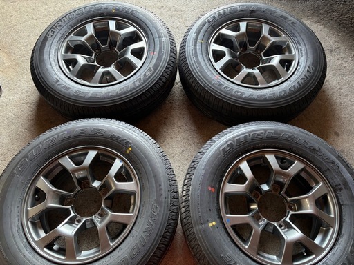 新車外し スズキ ジムニーノマド純正アルミホイール夏タイヤセット 15×5.5J 5H139.7PCD+5 BS DULER H/L 195/80R15 4本 9.9分山 JB74シエラ
