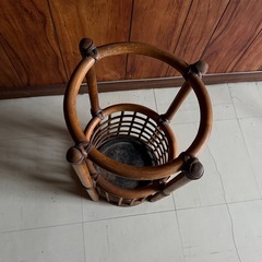 【受け渡し者決定】傘立て　レトロ【2/25まで】の画像