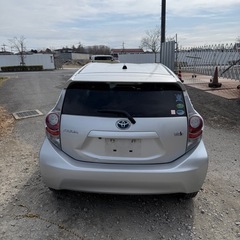 平成25年　トヨタアクア　Sグレード　14,105kmの画像