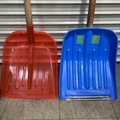スノースコップ プラスチックスコップ 雪かき スノープッシャーの画像