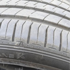 タイヤ　1本　の画像