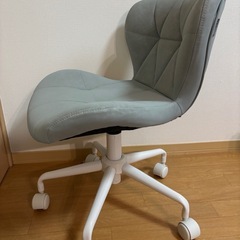 美品 椅子  昇降の画像