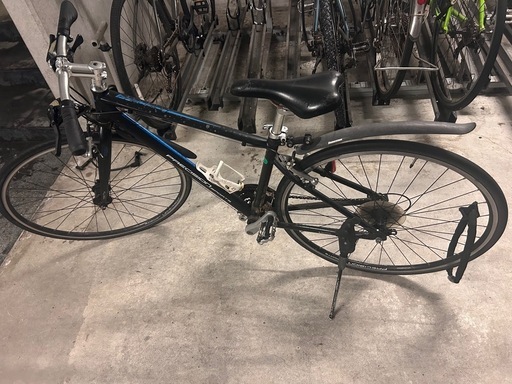 クロスバイク　自転車　黒　青