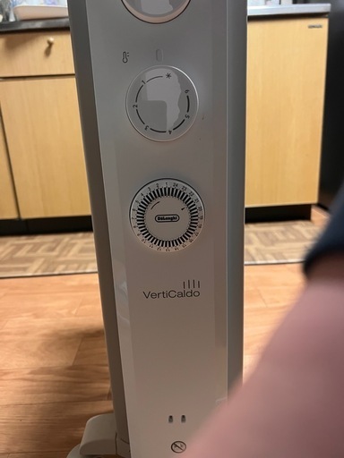 デロンギ オイルヒーター RHJ21F0812-WH DeLonghi ヴェルティカルド