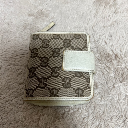 GUCCIの財布