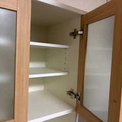 美品 食器棚 の画像