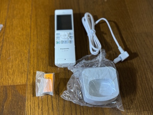 新品 
Panasonic VL-WD618 インターホン 子機 