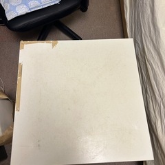 ikeaテーブルの画像