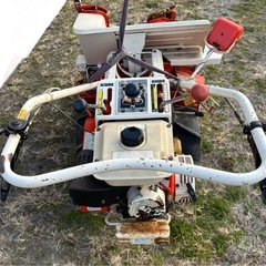 クボタ ２条刈バインダーHF52　中古の画像