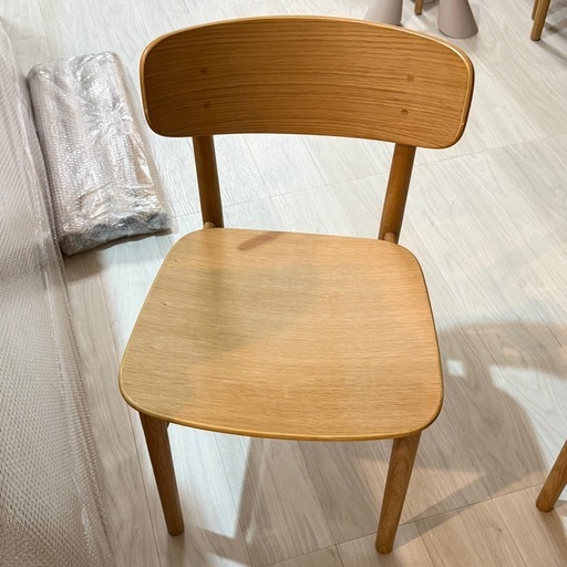②無印良品 ラウンドチェア オーク材 ナチュラル 幅45×奥行51×高さ77cm