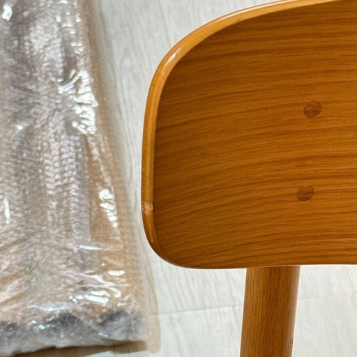 ②無印良品 ラウンドチェア オーク材 ナチュラル 幅45×奥行51×高さ77cm