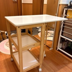 可動式テーブルの画像