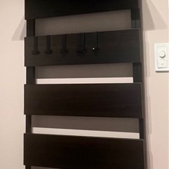 【急募】突っ張り壁面ラック,ウォールシェルフの画像