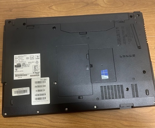 富士通A746/N i3第6世代　HDD320GB メモリ4GB15.6インチ
