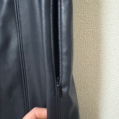 GU フェイクレザー ミニスカート　の画像