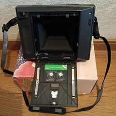 ポラロイドカメラ（ジャンク品）の画像