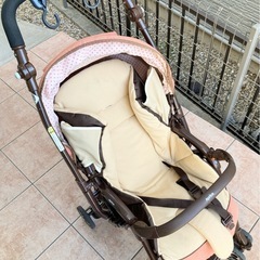 ベビーカー　アップリカ　荷物フック付きの画像