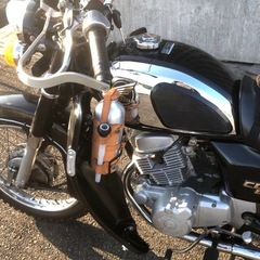 HONDA CD125Tの画像