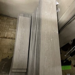 70%OFF 6畳　フロアタイル　グレーの画像