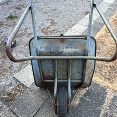 一輪車　ネコ　浅型の画像