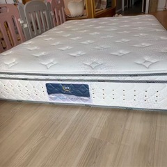 【引取歓迎・江戸川区】Serta サータ高級マットレス ダブルサイズ定価20万超の画像