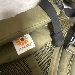 ergobaby メッシュ抱っこ紐 オリーブグリーンの画像