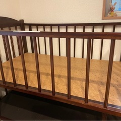 ベビーベッド　　
の画像