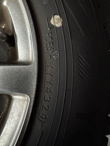 ムーブ　スタッドレスタイヤ　155 80R 13 79Q IG70