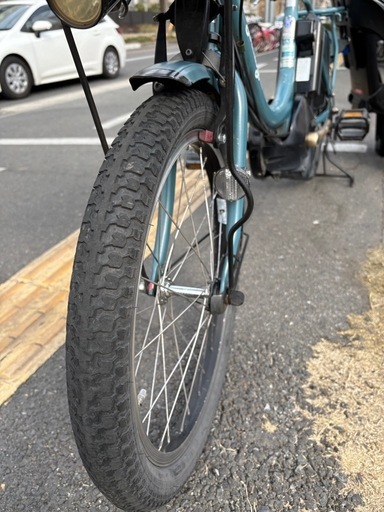 中古20㌅YAMAHA電動アシスト自転車　8.7Ah 大阪　010