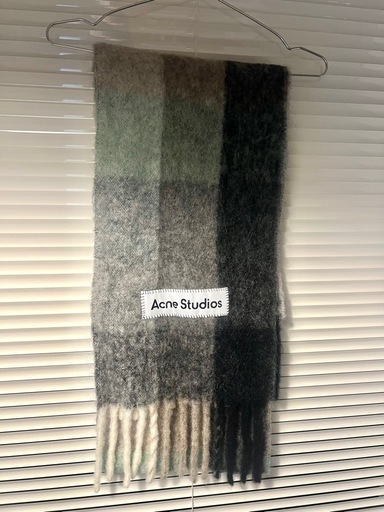 Acne Studios マフラー
